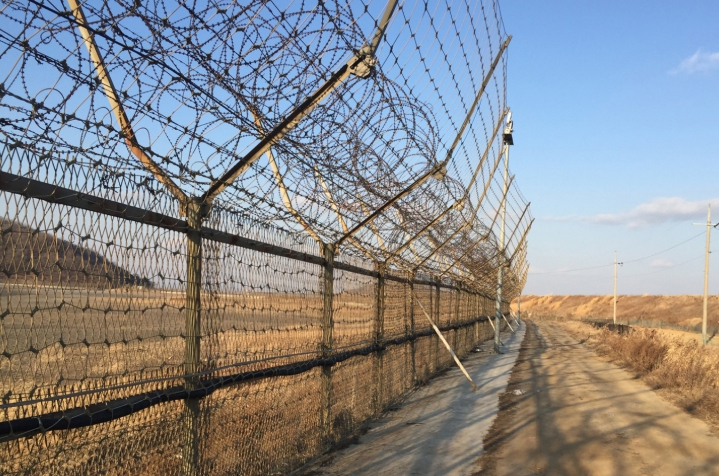 강화군, 군사시설 보호구역 57만 평 규제 완화… 주민 재산권 숨통 기사 이미지